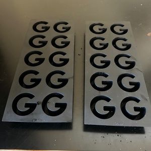 Gucci Rare Black Silicone G Ice Tray Mold. Like New